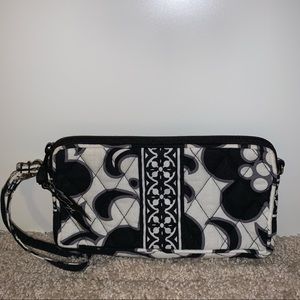 Vera Bradley wristlet